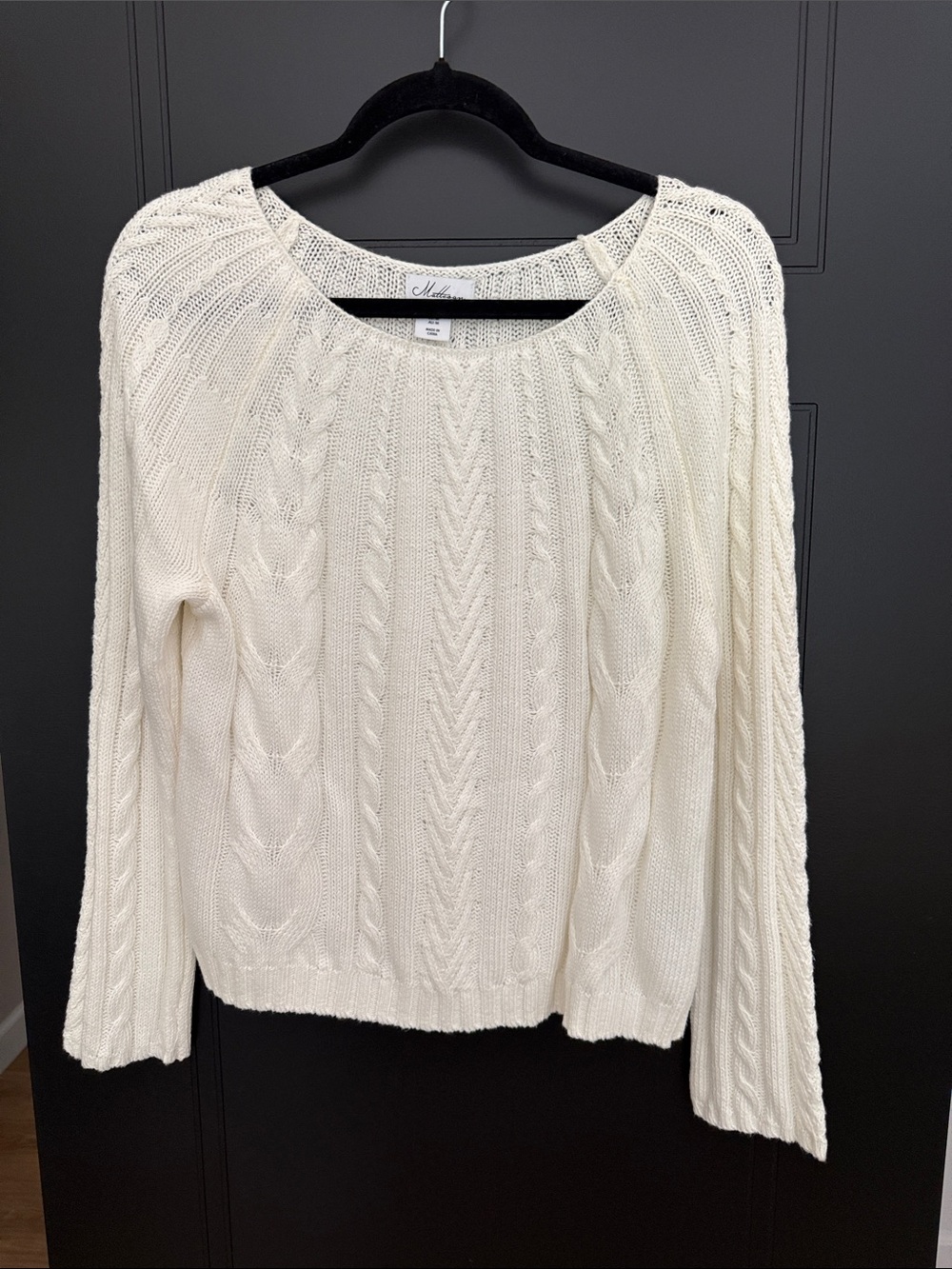 Women’s Cable Stitch Scoop Neck Sweater - Cream